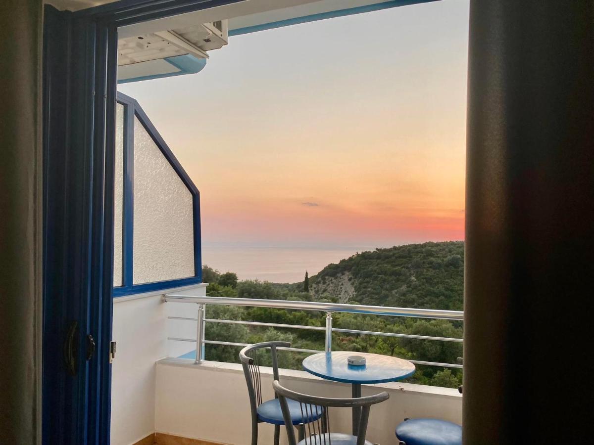 Itaka Hotel Lukova Kültér fotó