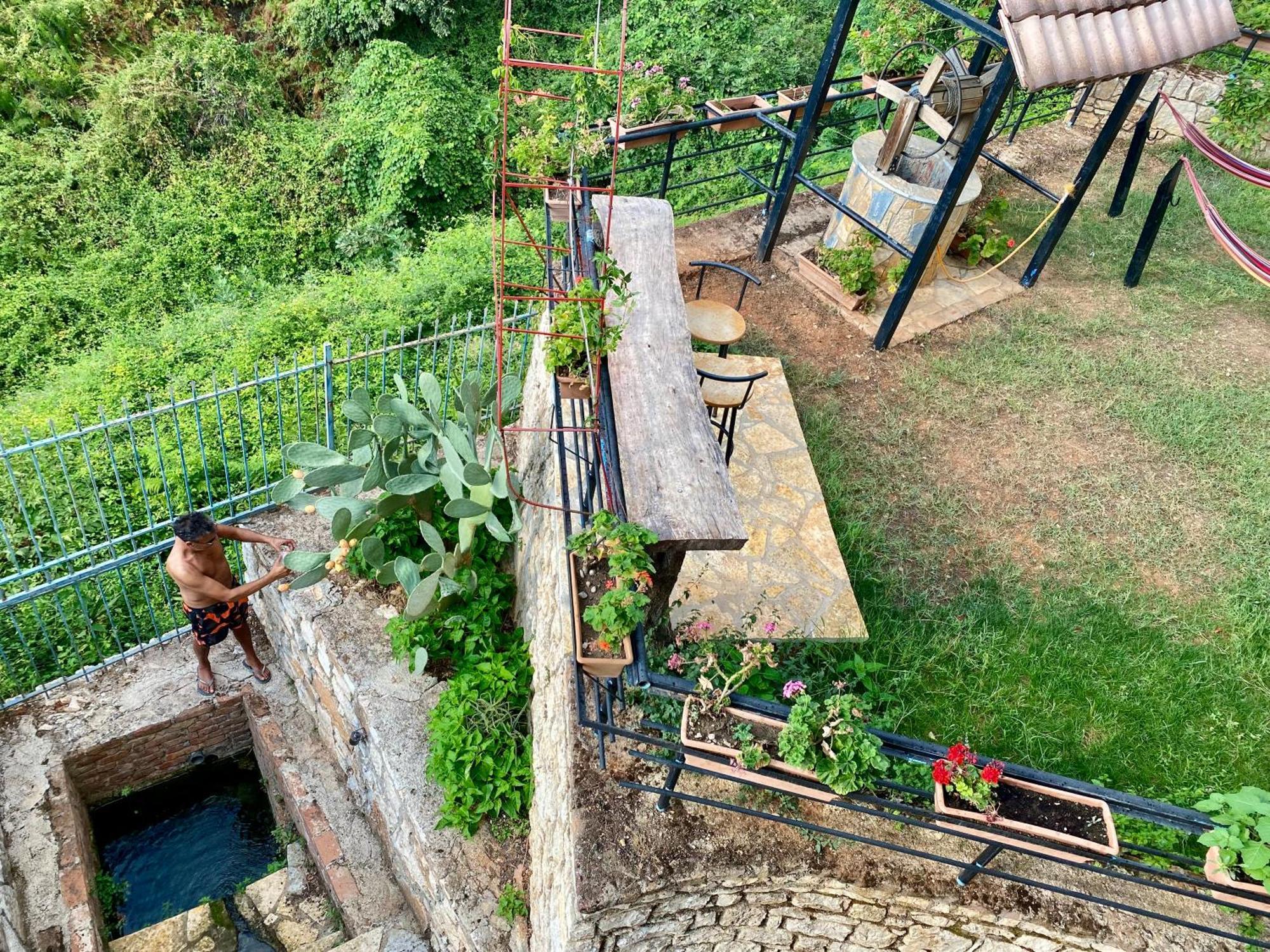 Itaka Hotel Lukova Kültér fotó
